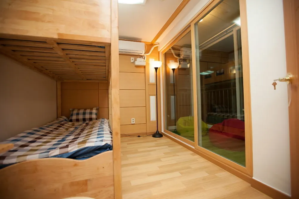 The Blossom Yeonnam Guesthouse Seoul