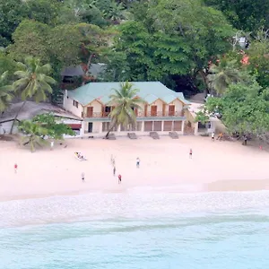 https://clef-des-iles.maheislandhotels.com