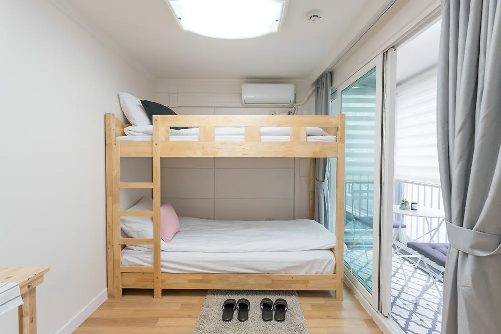 The Blossom Yeonnam Guesthouse Seoul 2*,  South Korea
