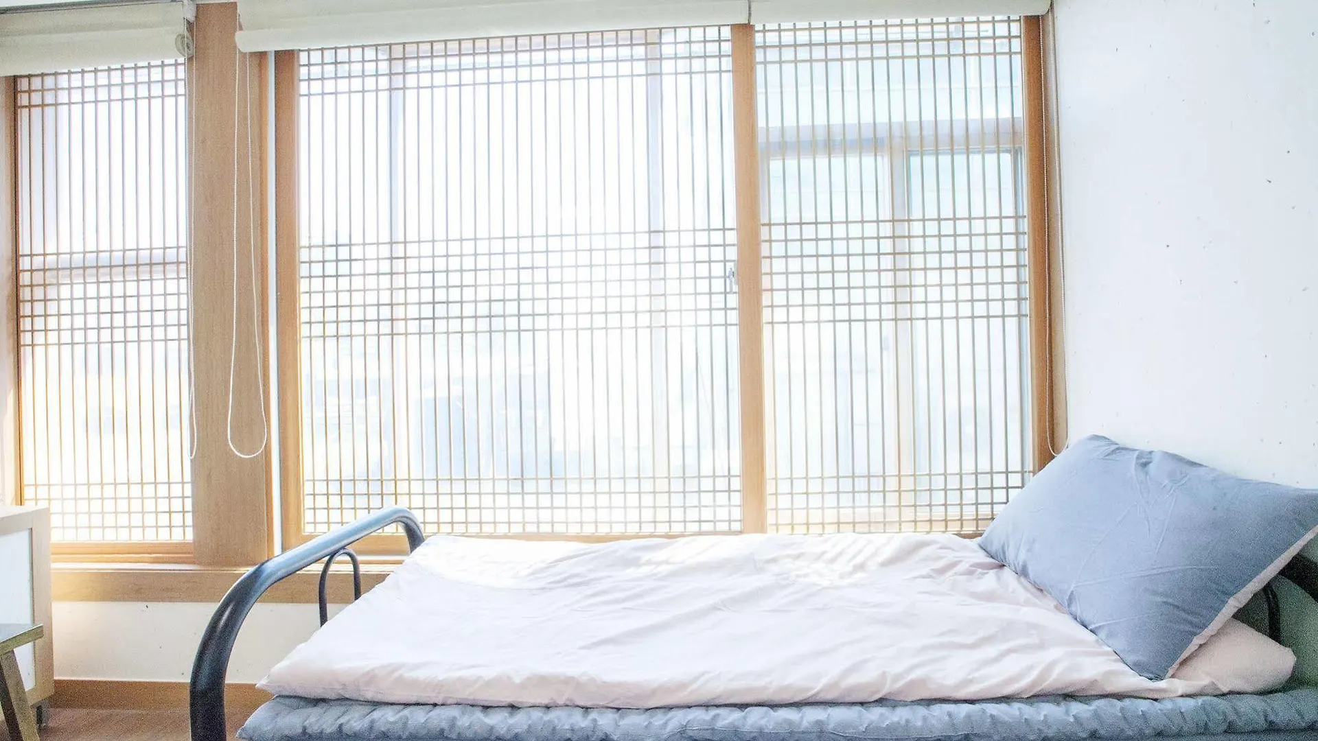 The Blossom Yeonnam Guesthouse Seoul 2*,